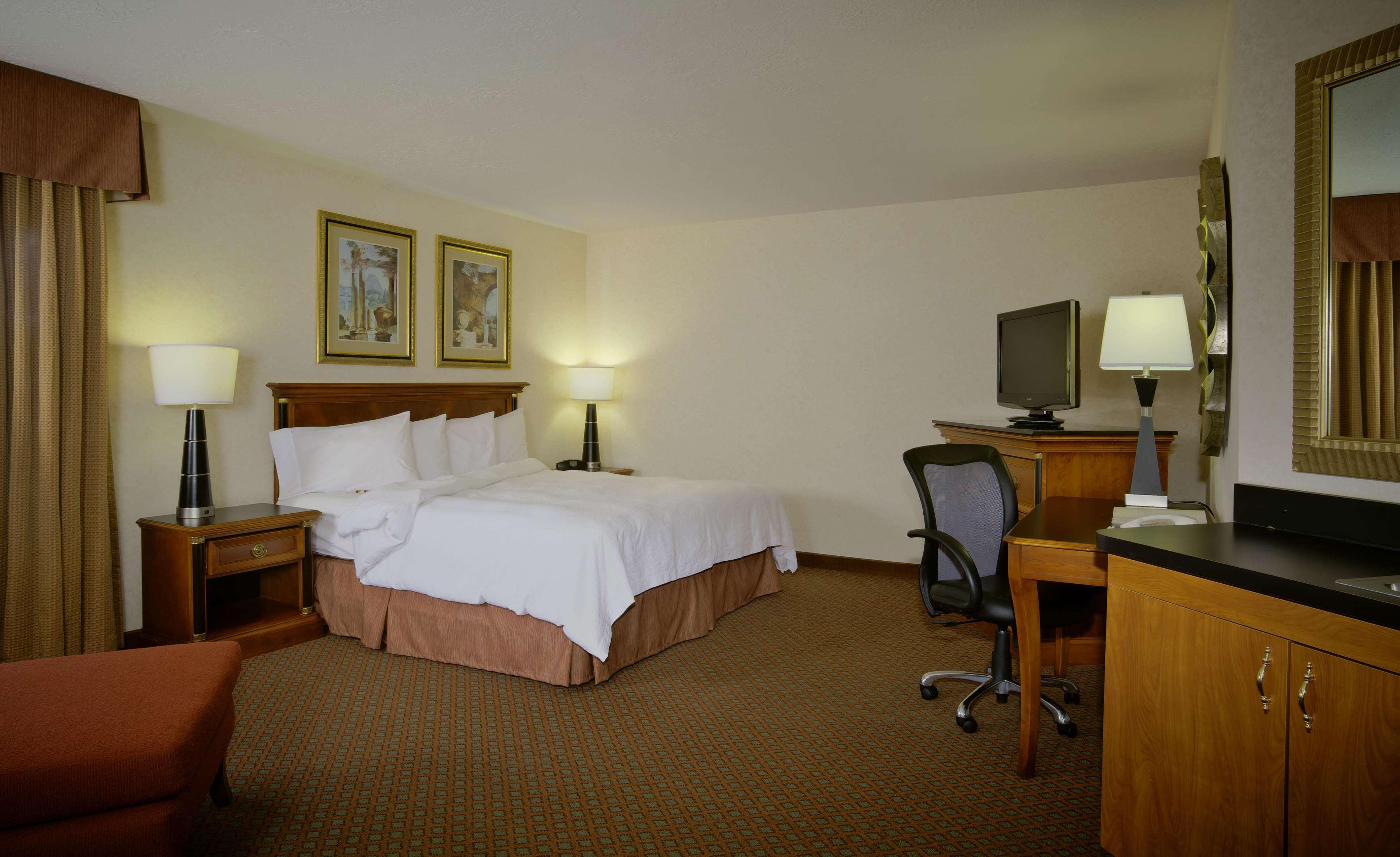 Hampton Inn & Suites Salt Lake City Airport Bagian luar foto