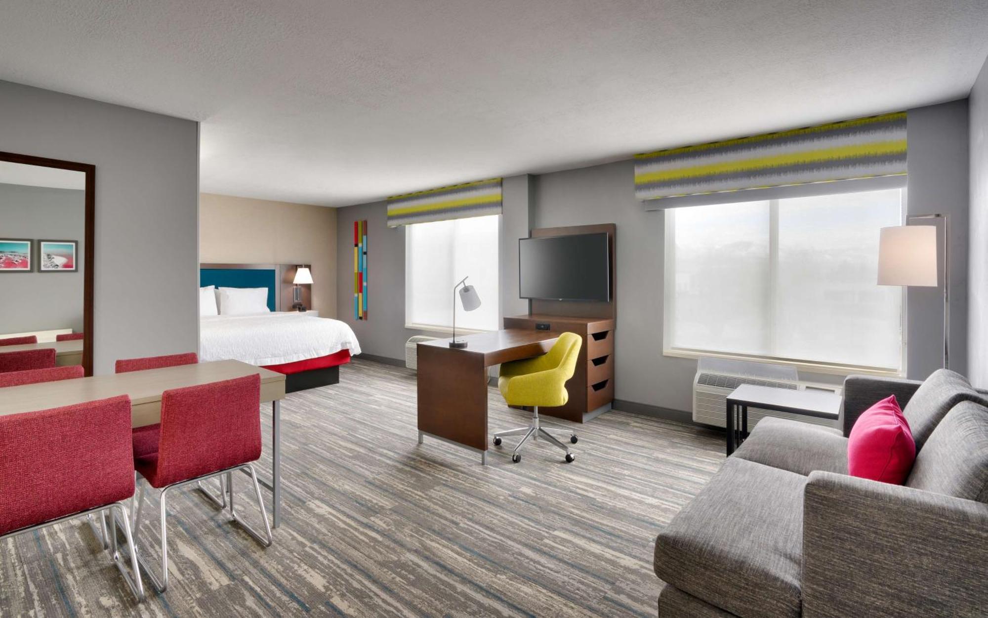 Hampton Inn & Suites Salt Lake City Airport Bagian luar foto